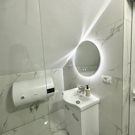 Отель Erti
